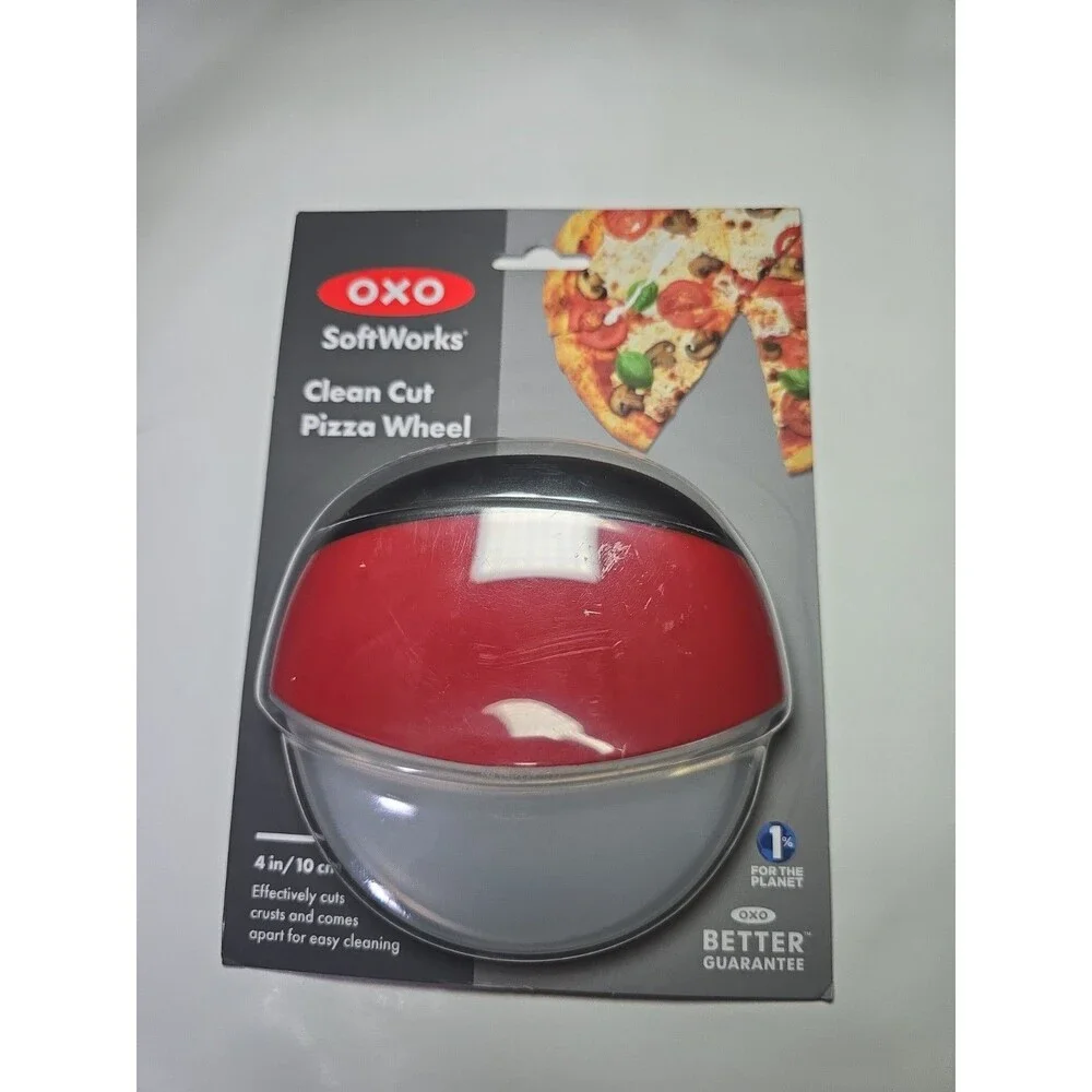 OXO Softworks Good Grips Clean Cut Pizza Wheel Red BRAND NEW